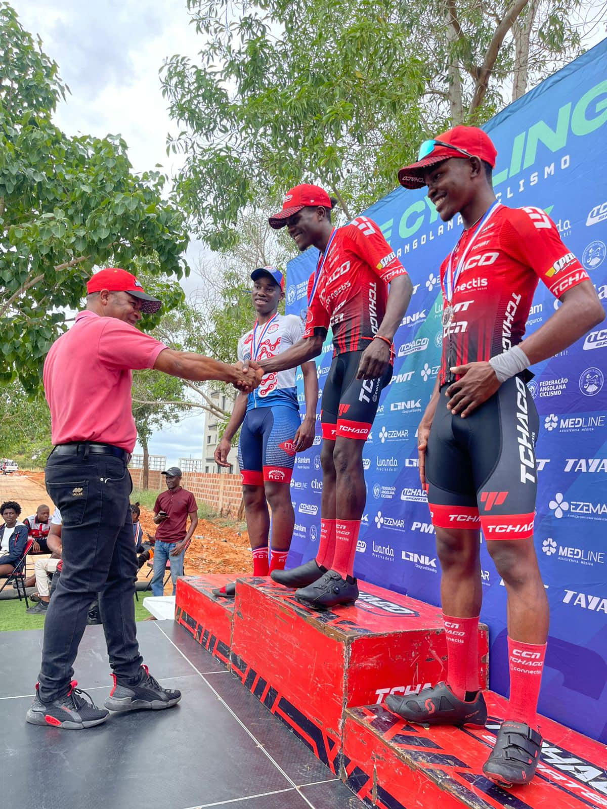 Tchaco Cycling Team Kicks Off 2025 with a Stellar Performance at the Cycling Luanda Cup